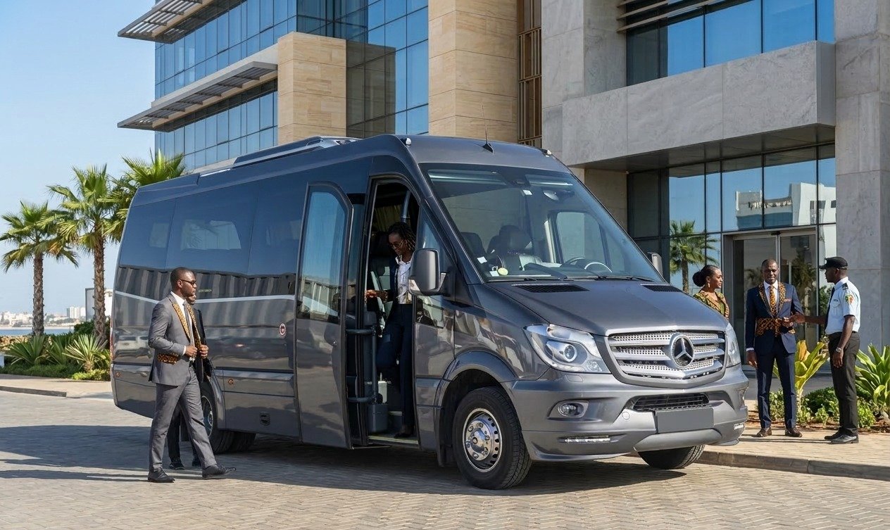 Mercedes Sprinter VIP - Transport de groupe et événementiel Dakar Sénégal